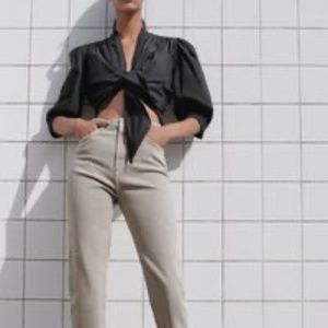 NWOT ZARA Premium HW Kick Jeans in Taupe - Size 27